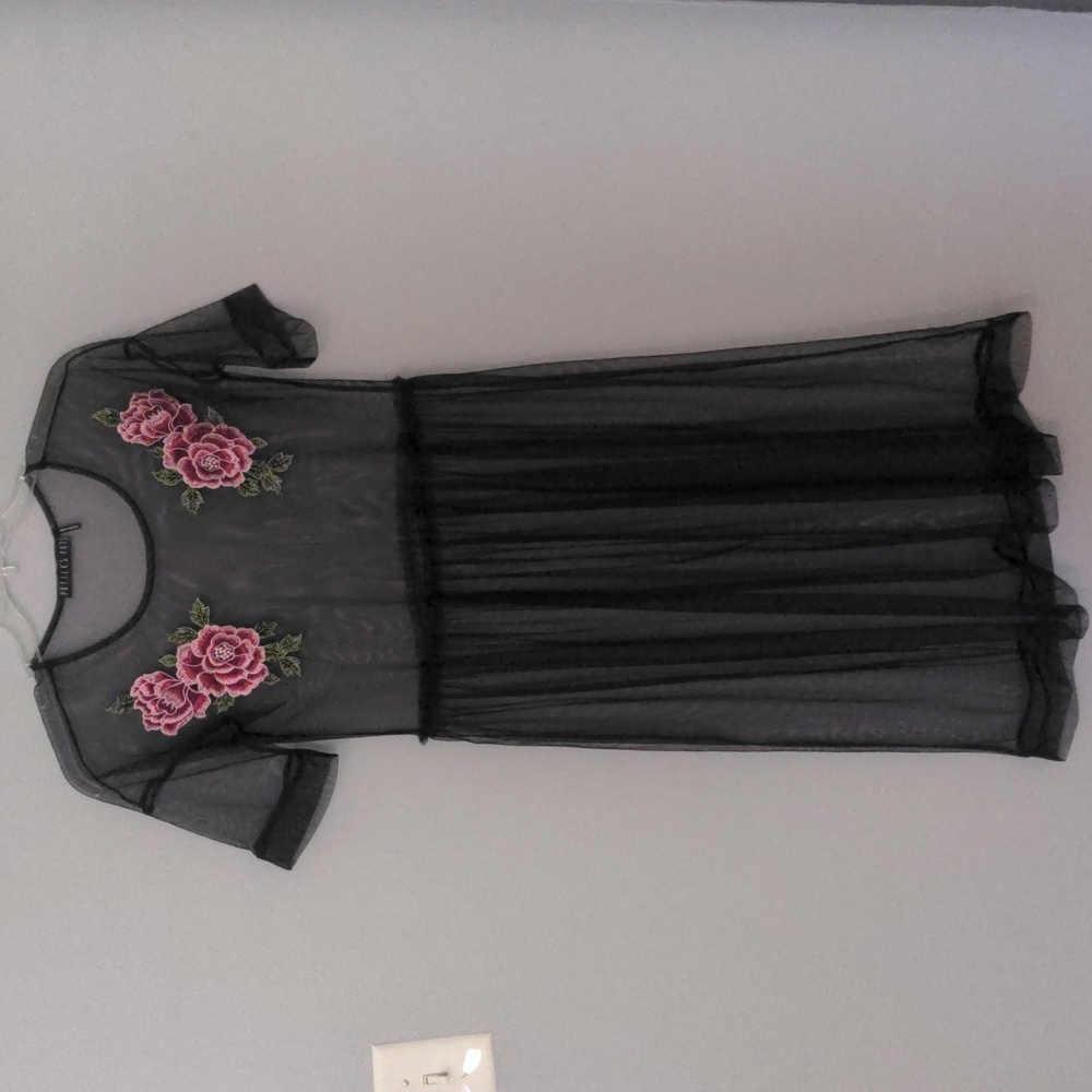 GUC✨POTTER'S POT black sheer mesh dress w/ floral embroidery, size L/XL